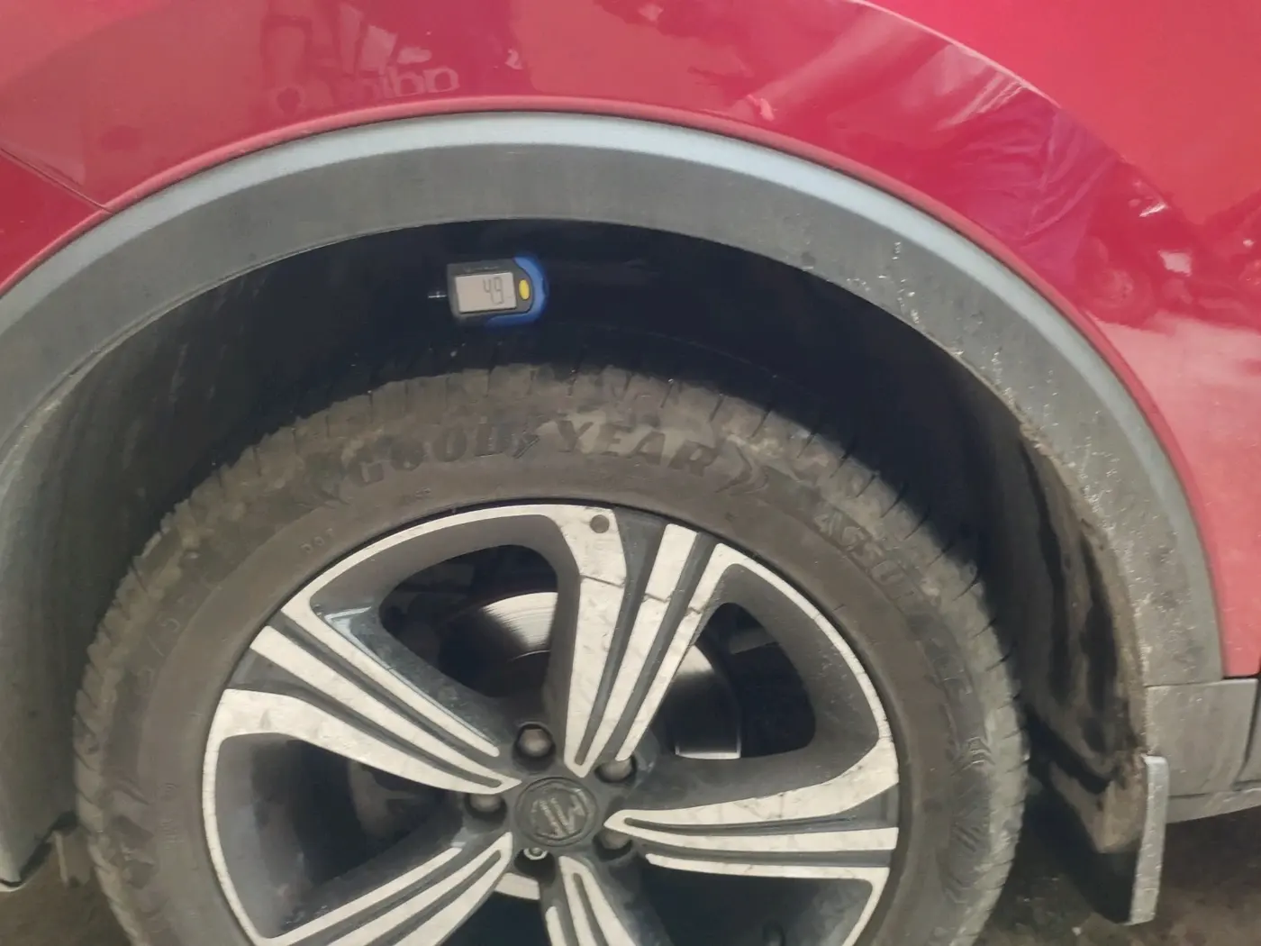 2023 MG ASTOR SHARP 1.5 CVT, Petrol, Automatic, 30,527 km, tyre