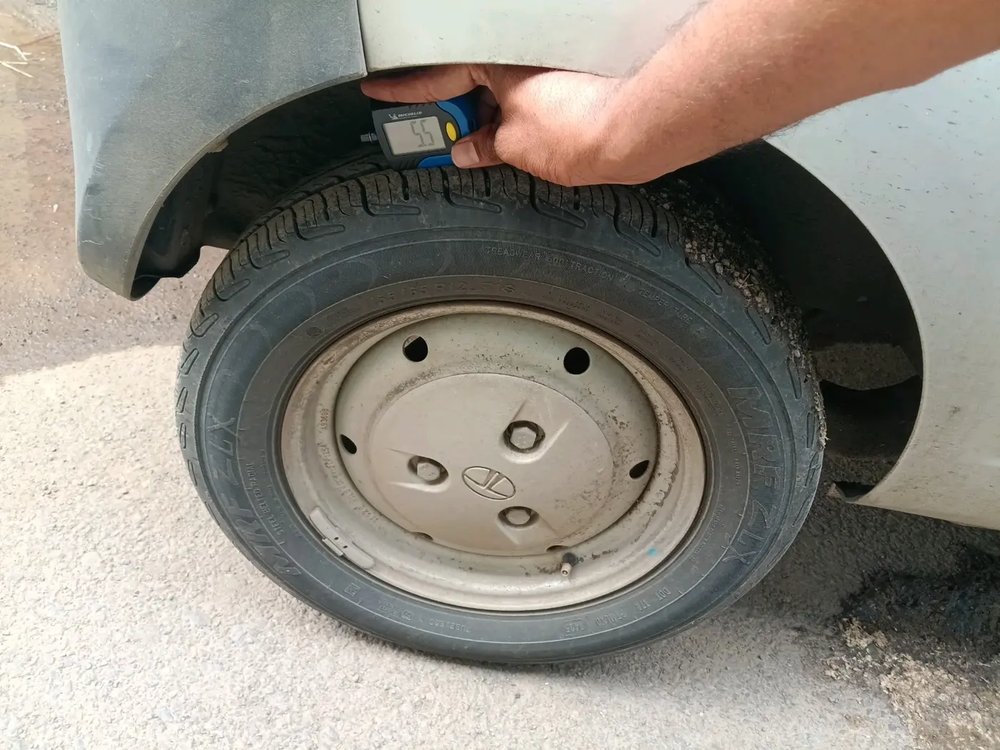 2012 Tata Nano CX, Petrol, Manual, 42,143 km, tyre