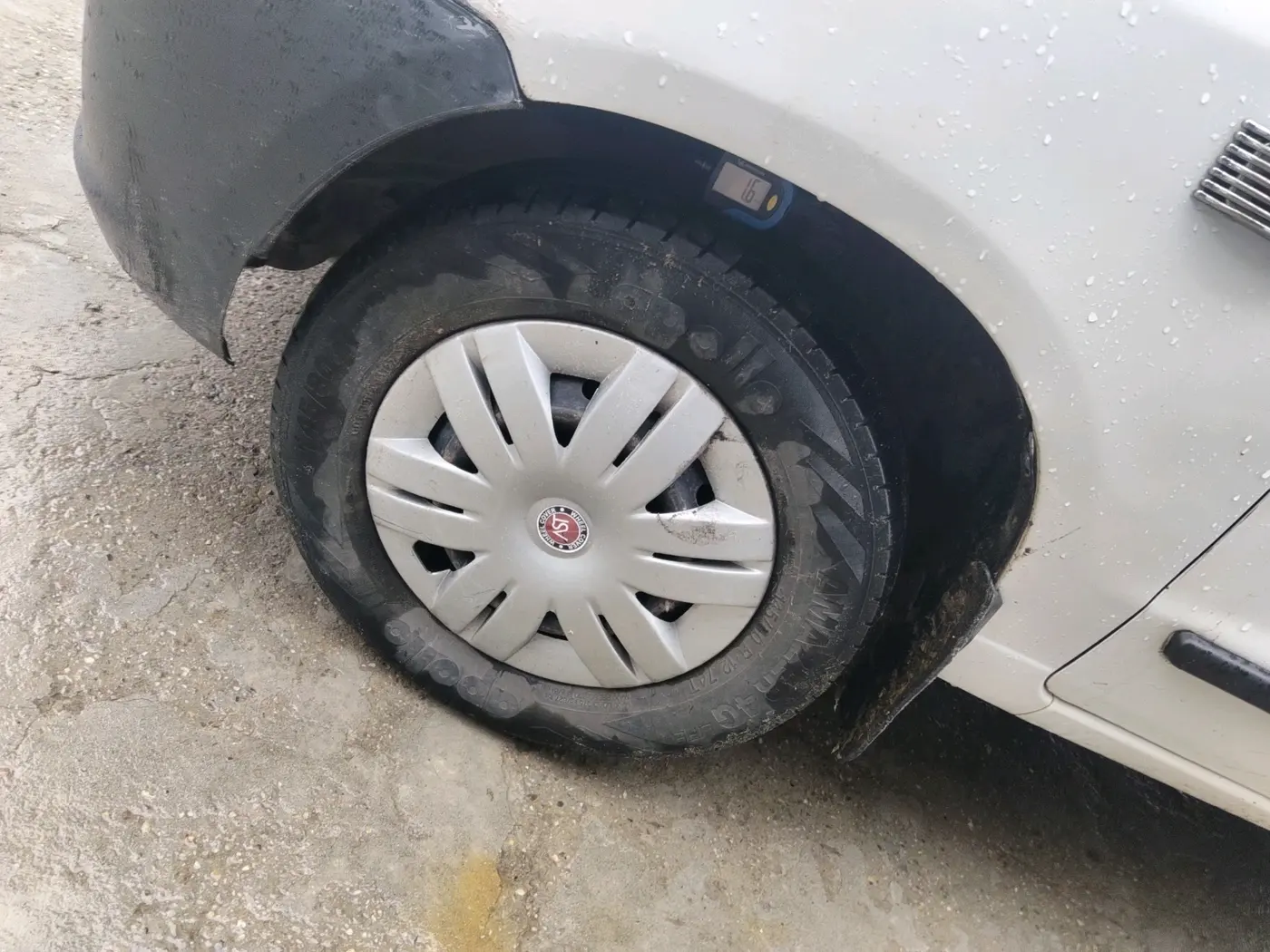 2012 Maruti Alto STD, Petrol, Manual, 86,155 km, tyre
