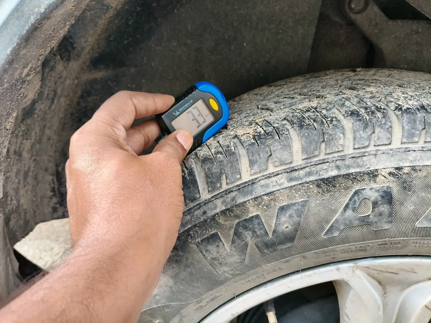 2019 Tata Harrier XT 2.0L KRYOTEC, Diesel, Manual, 72,428 km, tyre