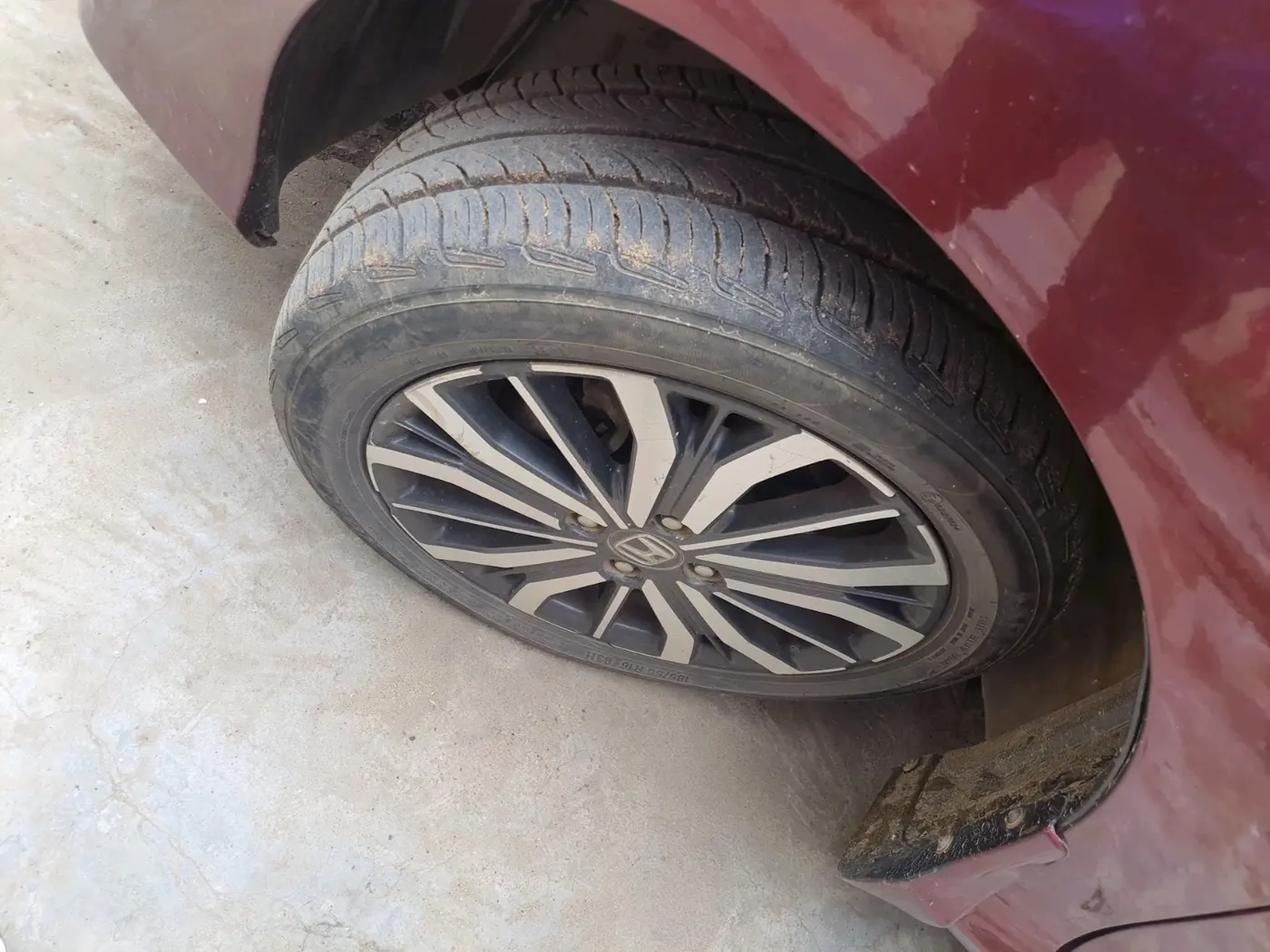 2018 Honda City 1.5L I-VTEC VX, Petrol, Manual, 61,215 km, tyre
