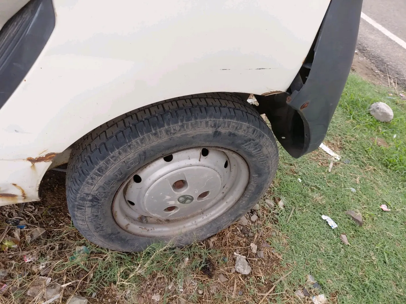 2011 Tata Nano CX, Petrol, Manual, 15,000 km, tyre