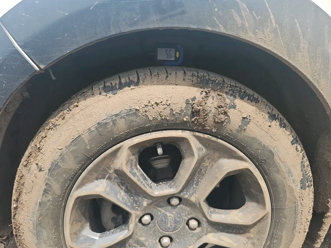 2019 Ford Ecosport TITANIUM 1.5L SPORTS(SUNROOF) DIESEL, Diesel, Manual, 1,39,433 km, tyre