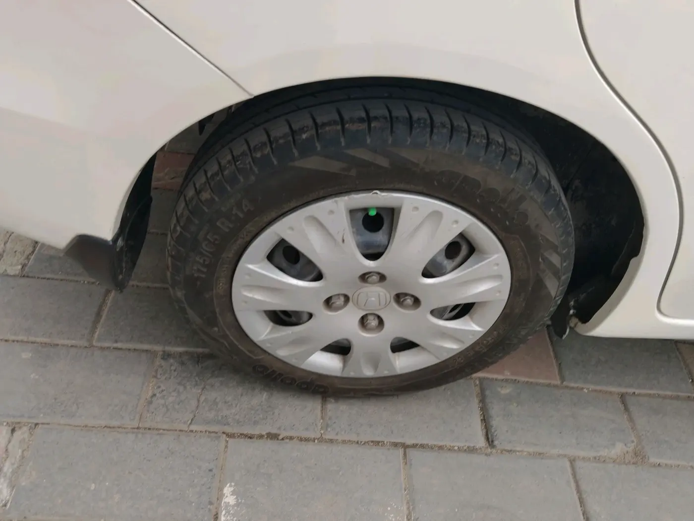 2013 Honda Amaze 1.2L I-VTEC S, Petrol, Manual, 41,109 km, tyre