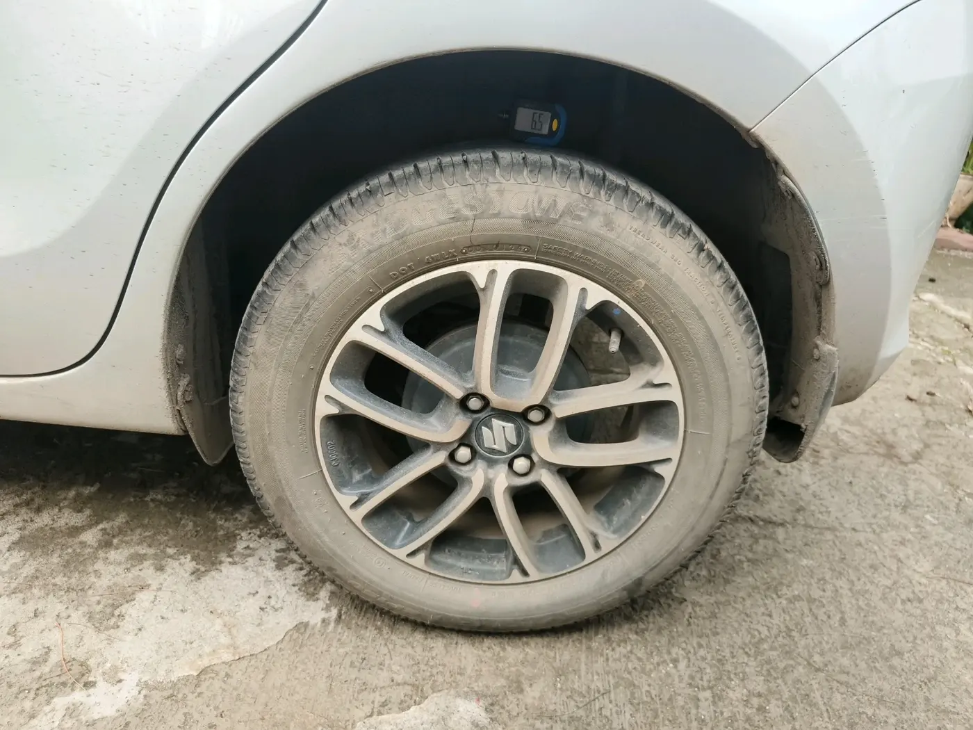 2024 Maruti Swift ZXI PLUS, Petrol, Manual, 17,463 km, tyre