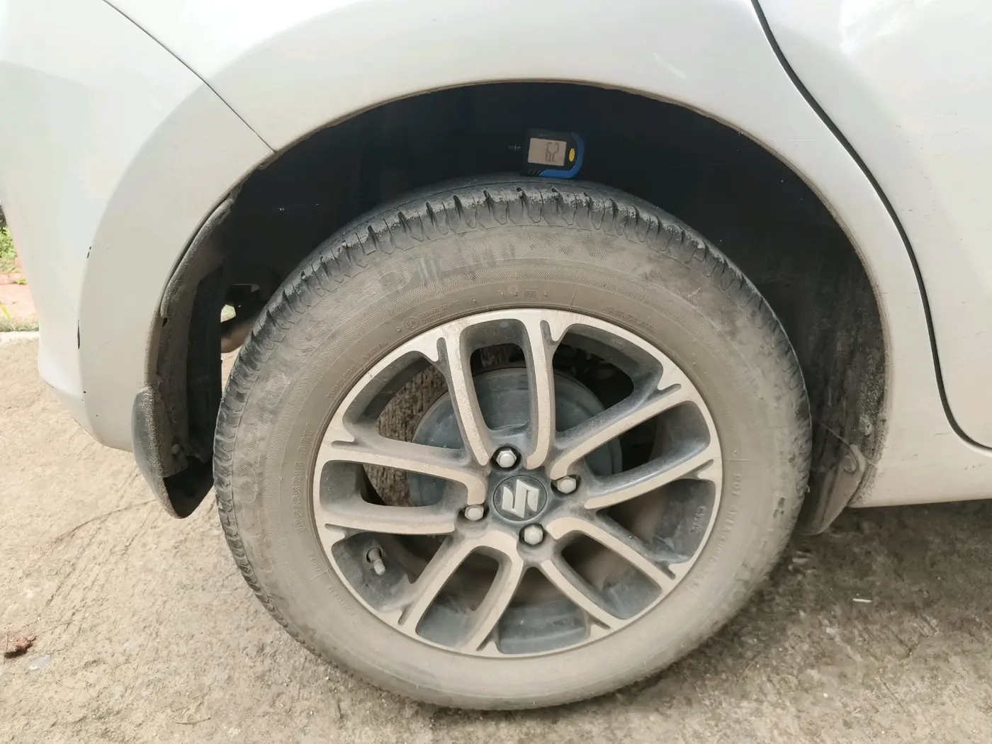 2024 Maruti Swift ZXI PLUS, Petrol, Manual, 17,463 km, tyre