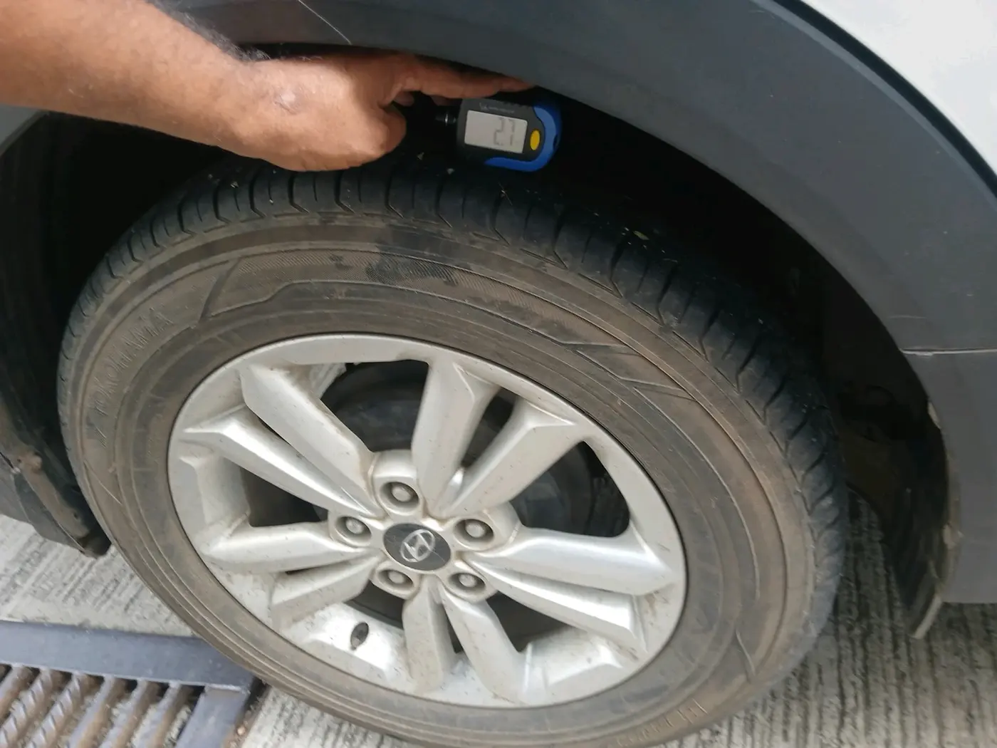 2015 Hyundai Creta SX PLUS AT 1.6 DIESEL, Diesel, Automatic, 1,88,828 km, tyre