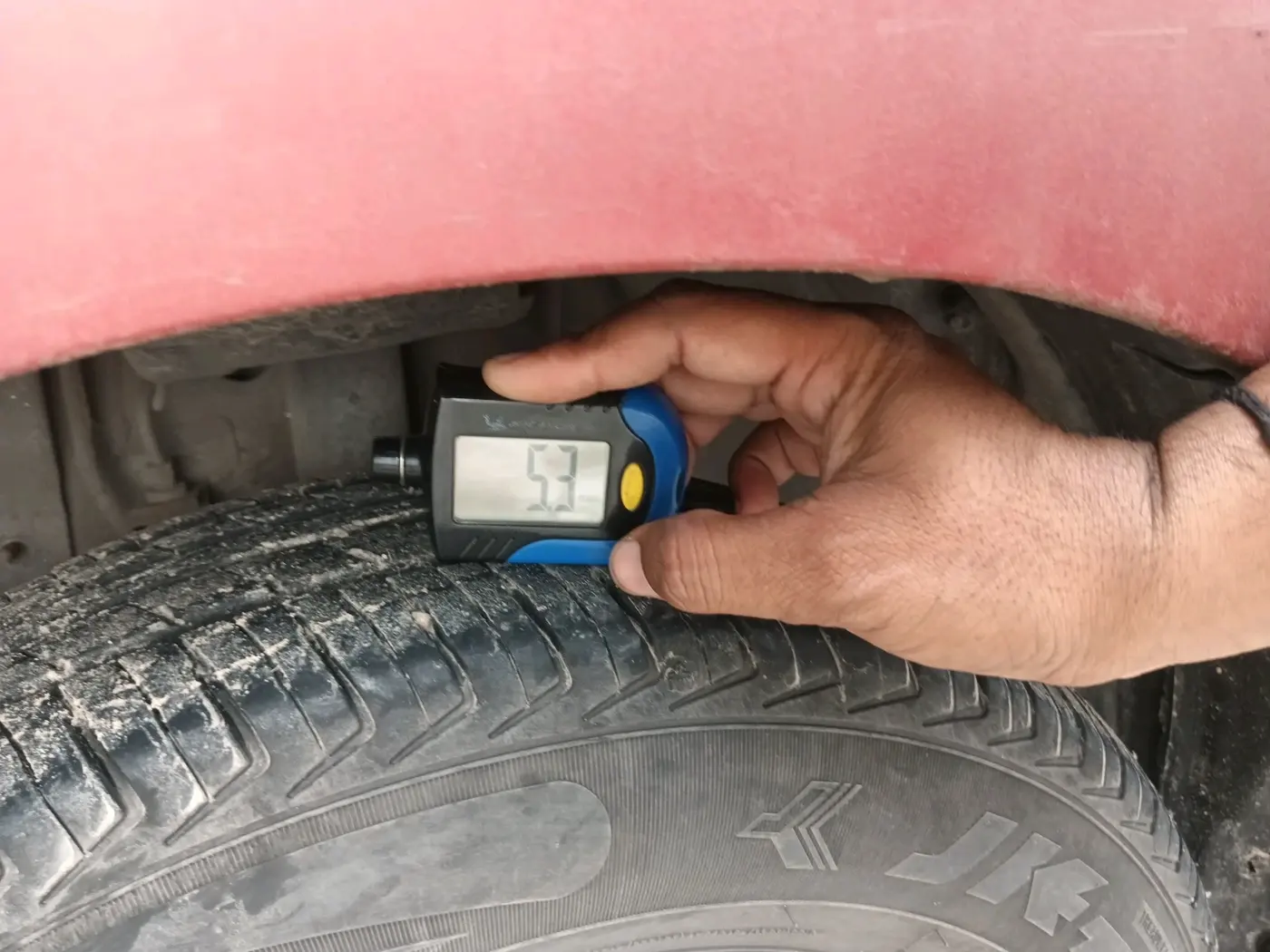 2018 Tata Tiago XM PETROL, Petrol, Manual, 93,614 km, tyre