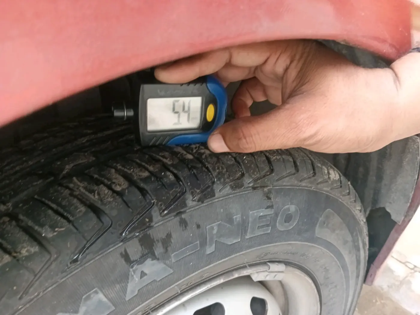 2018 Tata Tiago XM PETROL, Petrol, Manual, 93,614 km, tyre