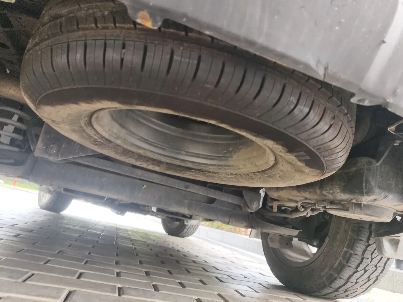 2021 Tata Safari XZ PLUS, Diesel, Manual, 89,717 km, tyre