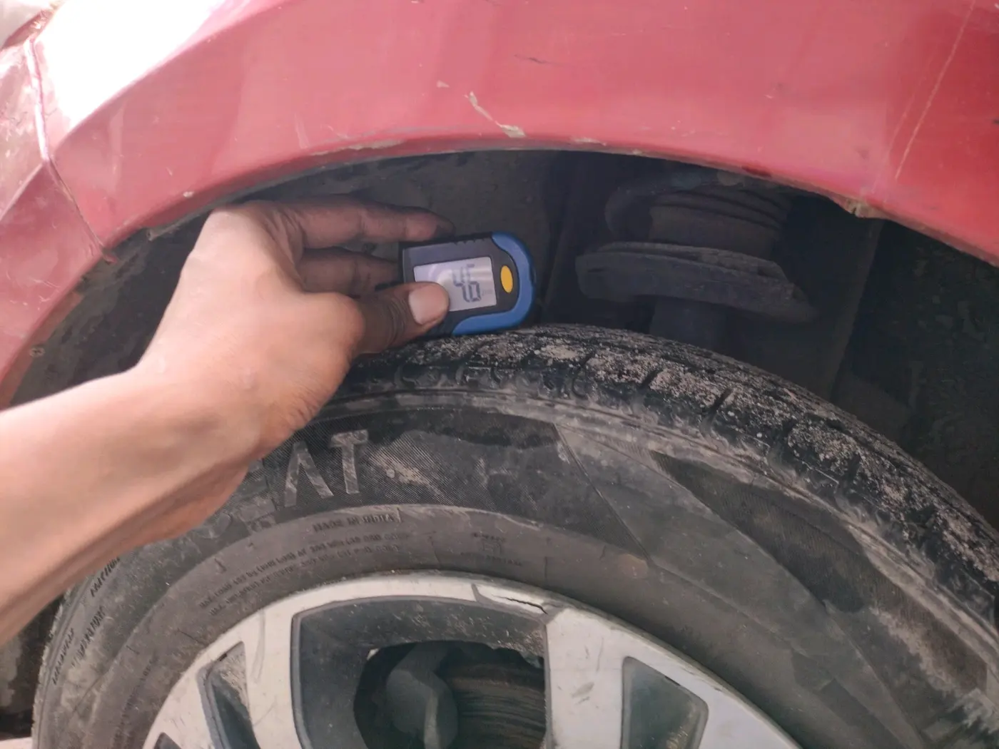 2019 Tata Tiago XZ PETROL, Petrol, Manual, 97,909 km, tyre