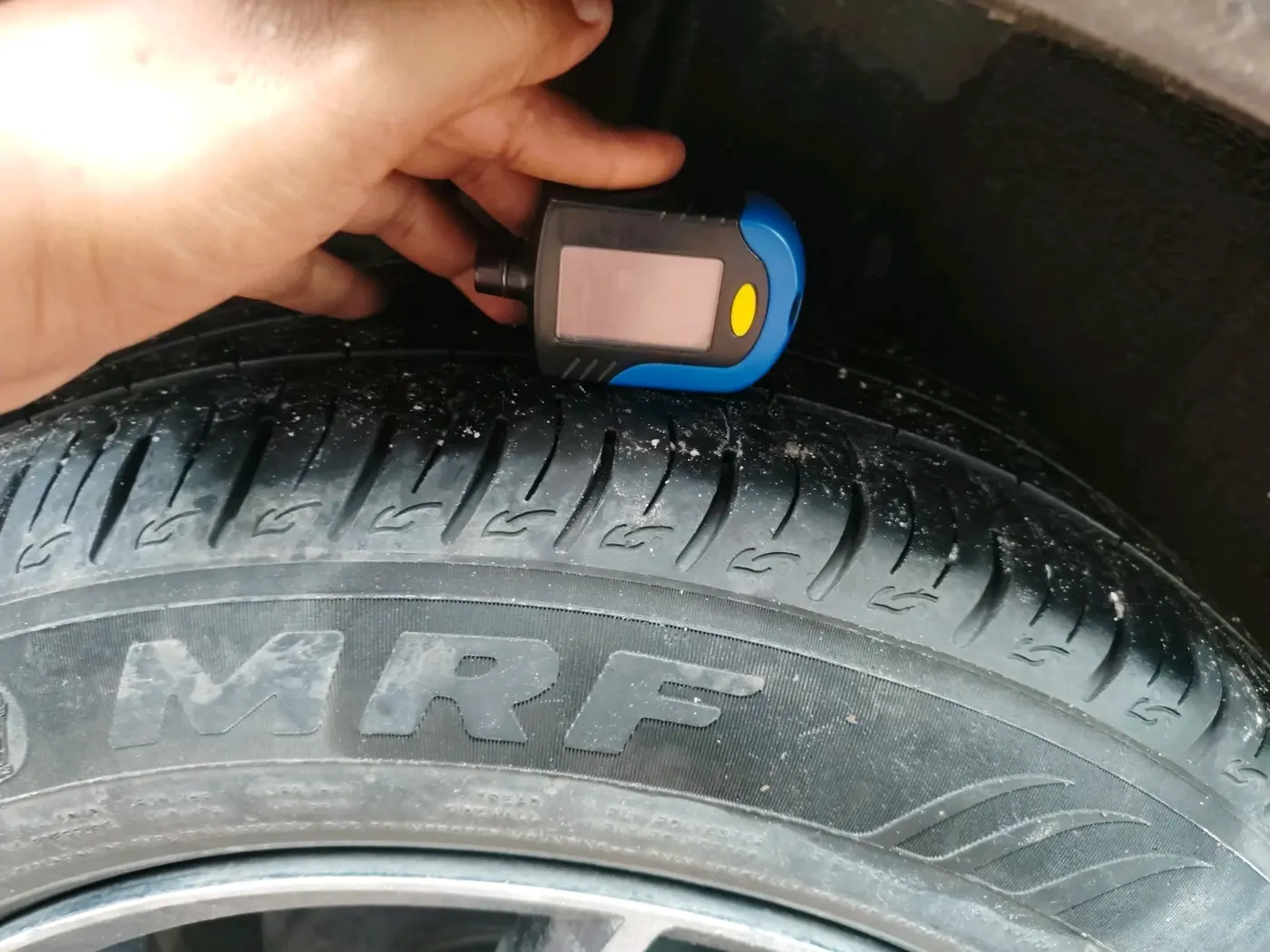 2021 Maruti Vitara Brezza LXI, CNG, Manual, 46,253 km, tyre