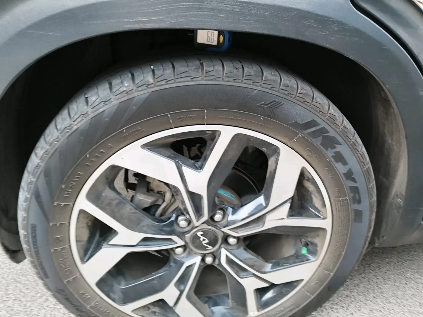 2023 KIA SELTOS  GTX PLUS 1.5 DIESEL AT, Diesel, Automatic, 23,766 km, tyre