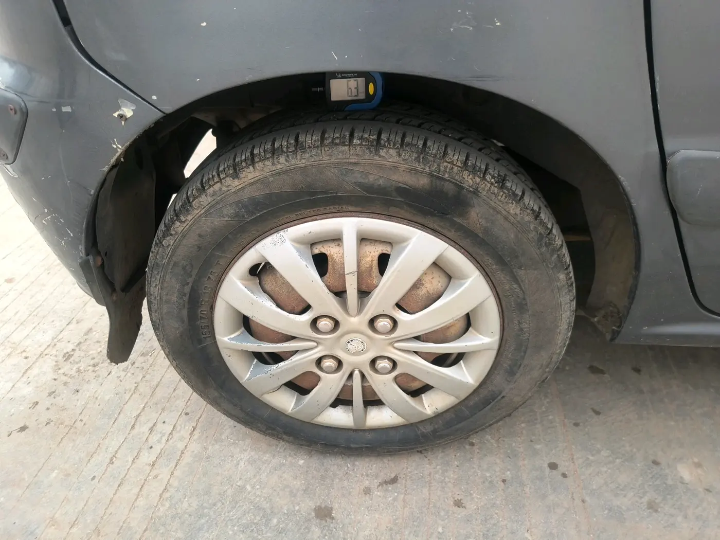 2011 Hyundai Santro Xing GL, Petrol, Manual, 98,251 km, tyre