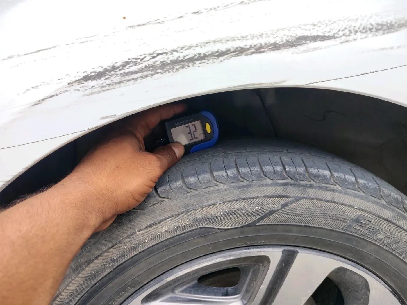 2023 Hyundai AURA SX 1.2 CNG, CNG, Manual, 79,125 km, tyre