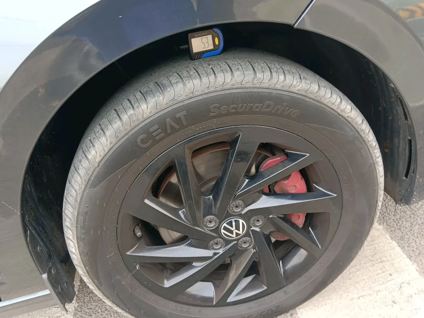 2023 Volkswagen VIRTUS GT Edge 1.5 TSI EVO DSG, Petrol, Automatic, 57,448 km, tyre
