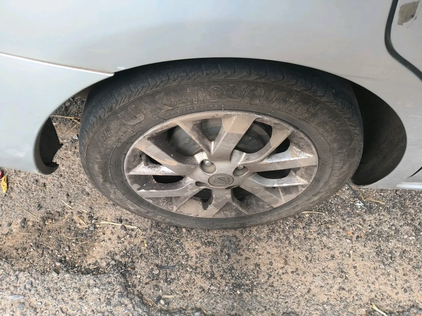 2018 Nissan Sunny XV DIESEL, Diesel, Manual, 1,45,604 km, tyre