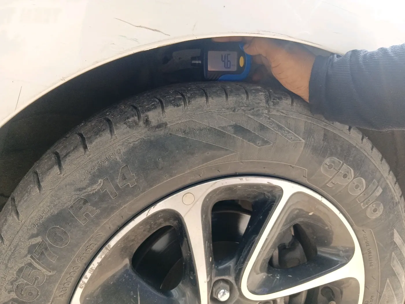 2018 Hyundai Grand i10 SPORTZ AT 1.2 KAPPA VTVT, Petrol, Automatic, 85,427 km, tyre
