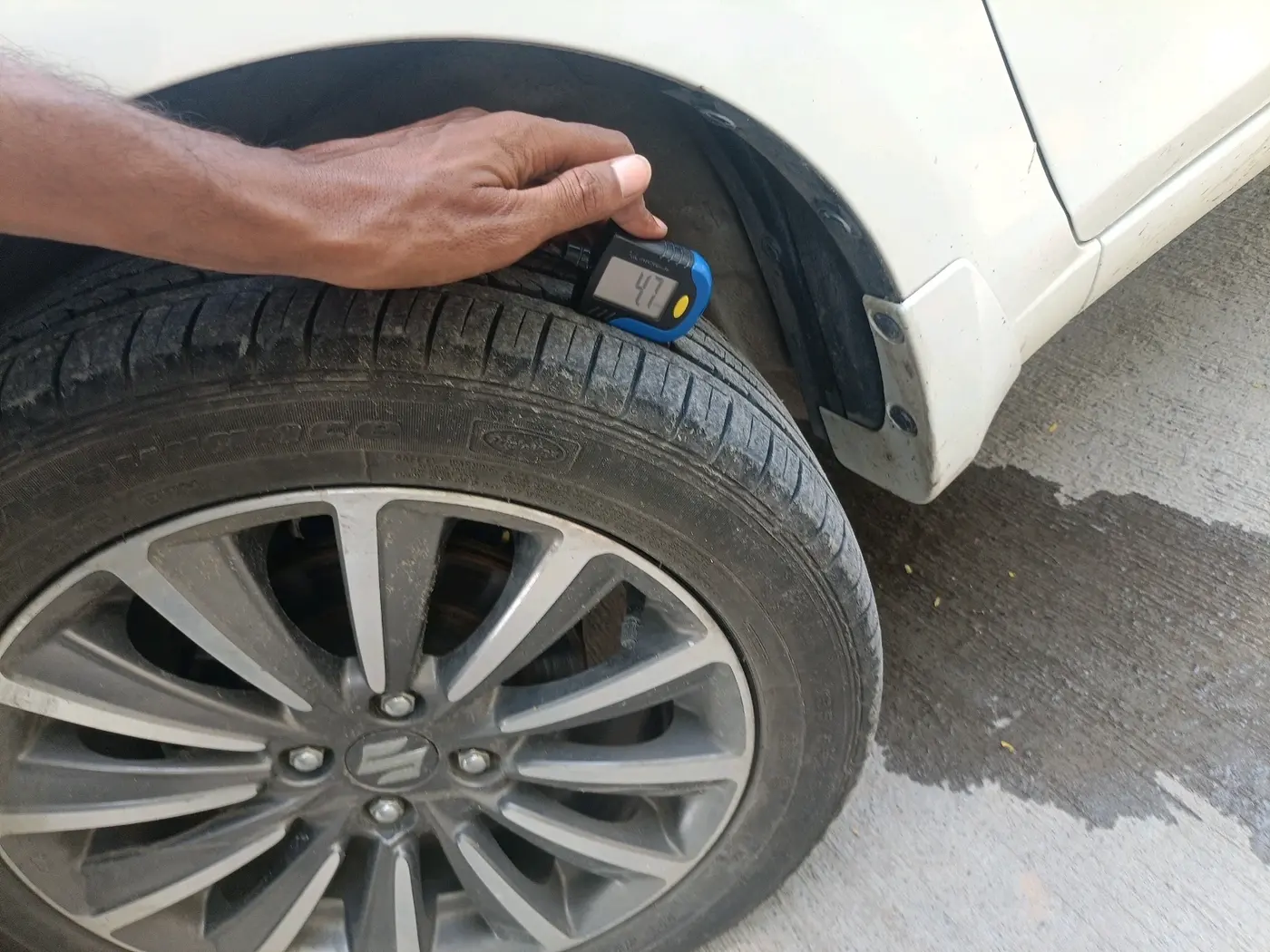 2024 Maruti Ciaz ALPHA  AT 1.5 SHVS PETROL, Petrol, Automatic, 20,523 km, tyre