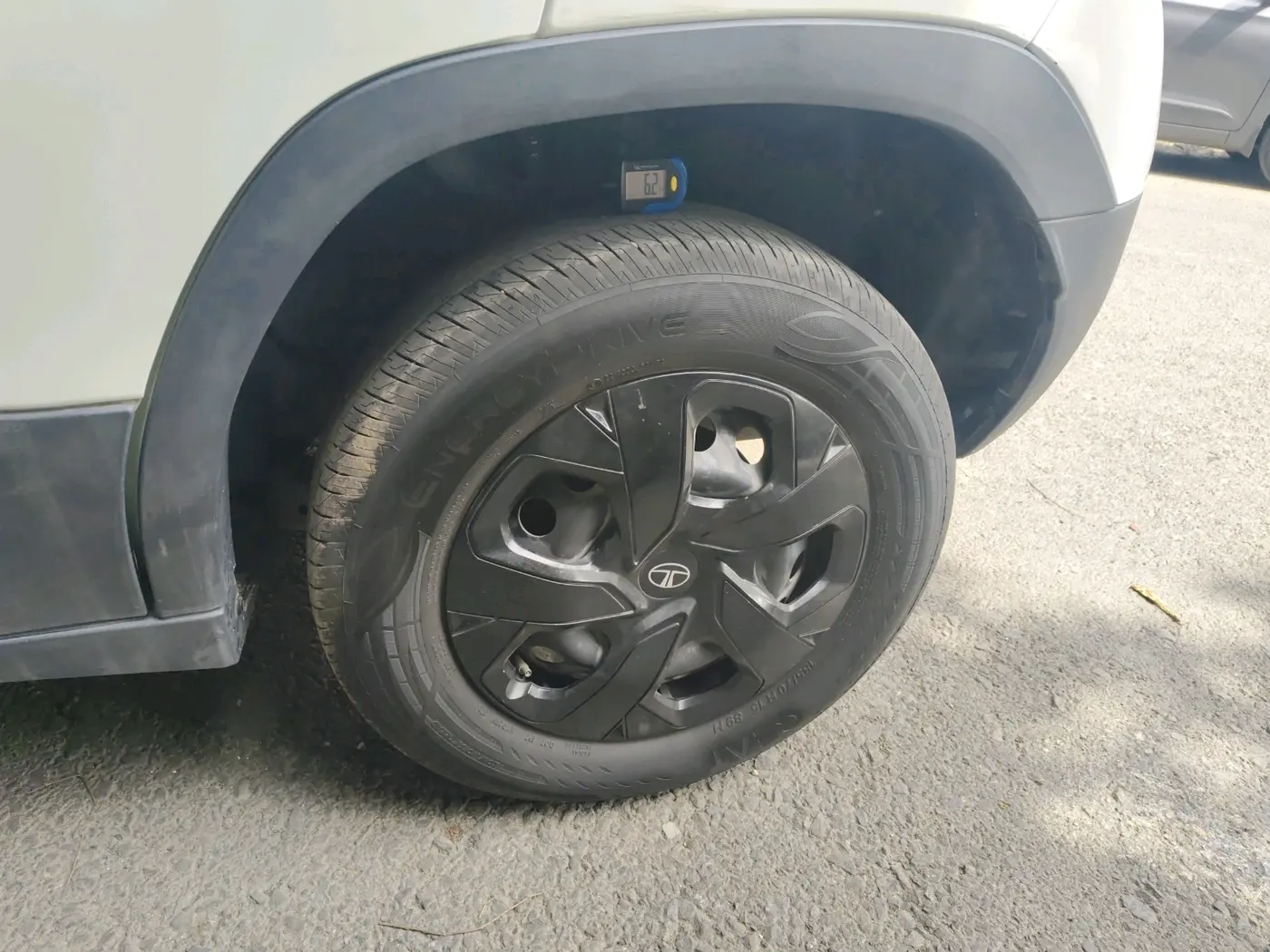 2024 Tata PUNCH ADVENTURE MT CNG , CNG, Manual, 1,53,720 km, tyre