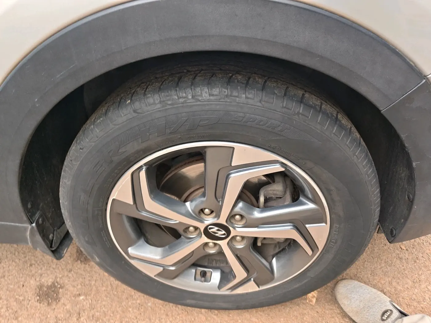2018 Hyundai Creta SX AT 1.6 DIESEL, Diesel, Automatic, 98,084 km, tyre