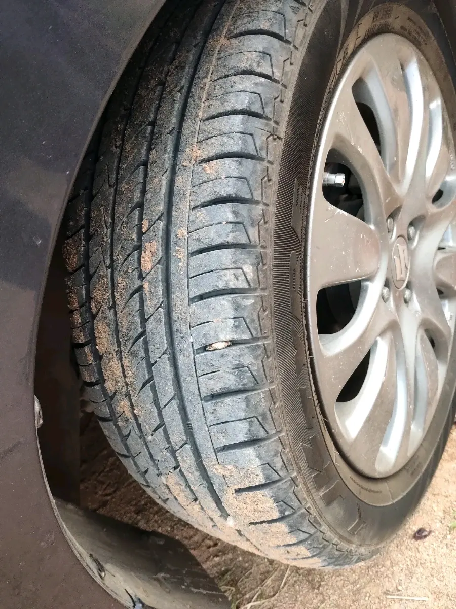 2018 Maruti Baleno ALPHA PETROL 1.2, Petrol, Manual, 1,61,462 km, tyre