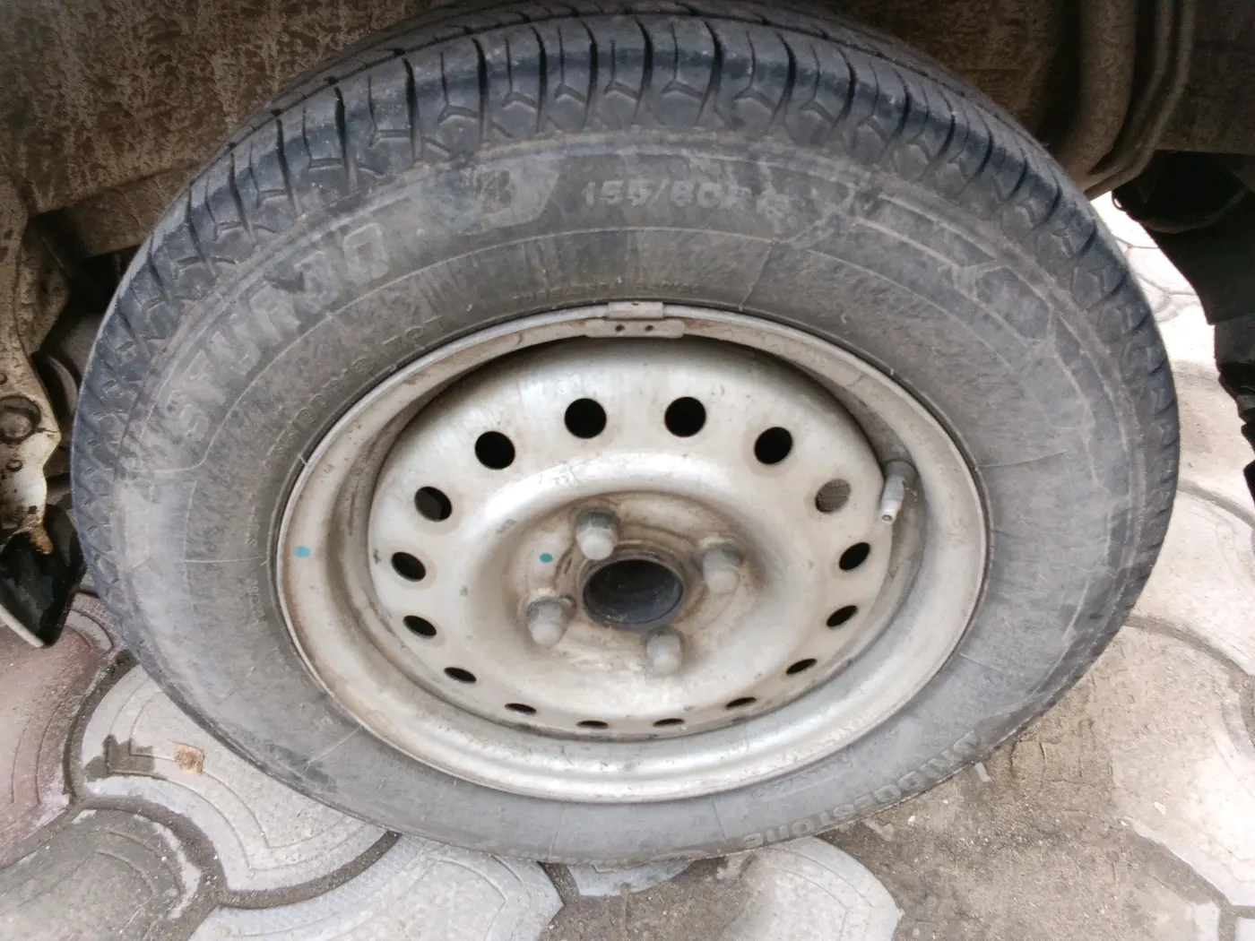 2021 Maruti New Wagon-R LXI CNG 1.0, CNG, Manual, 1,68,698 km, tyre