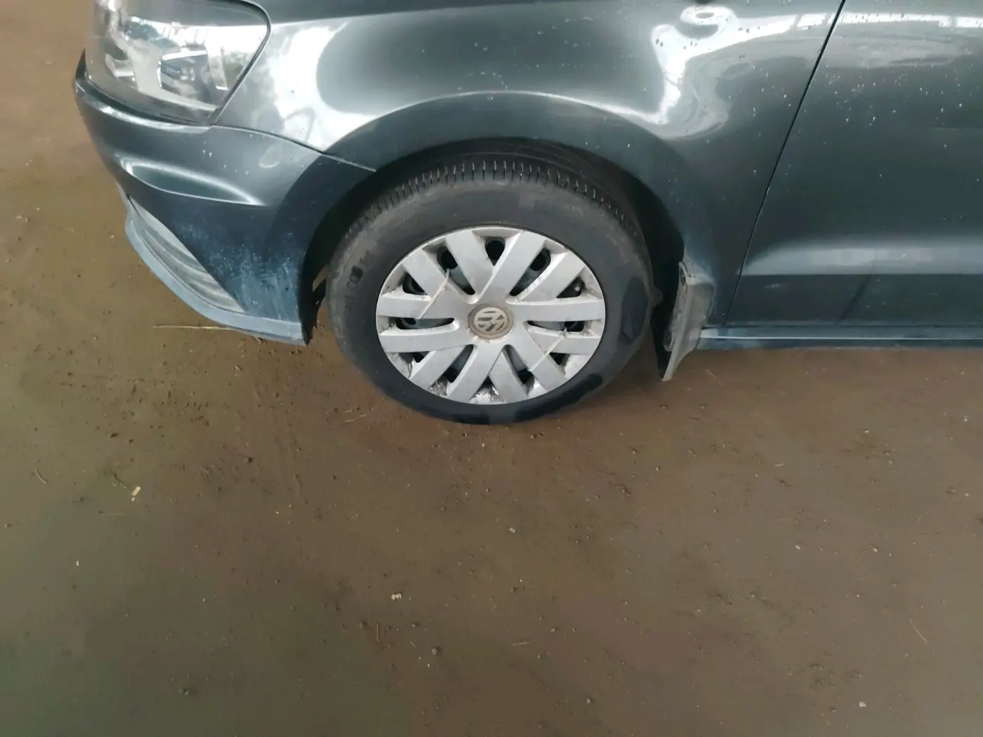 2017 Volkswagen Ameo COMFORTLINE 1.5L, Diesel, Manual, 87,609 km, tyre