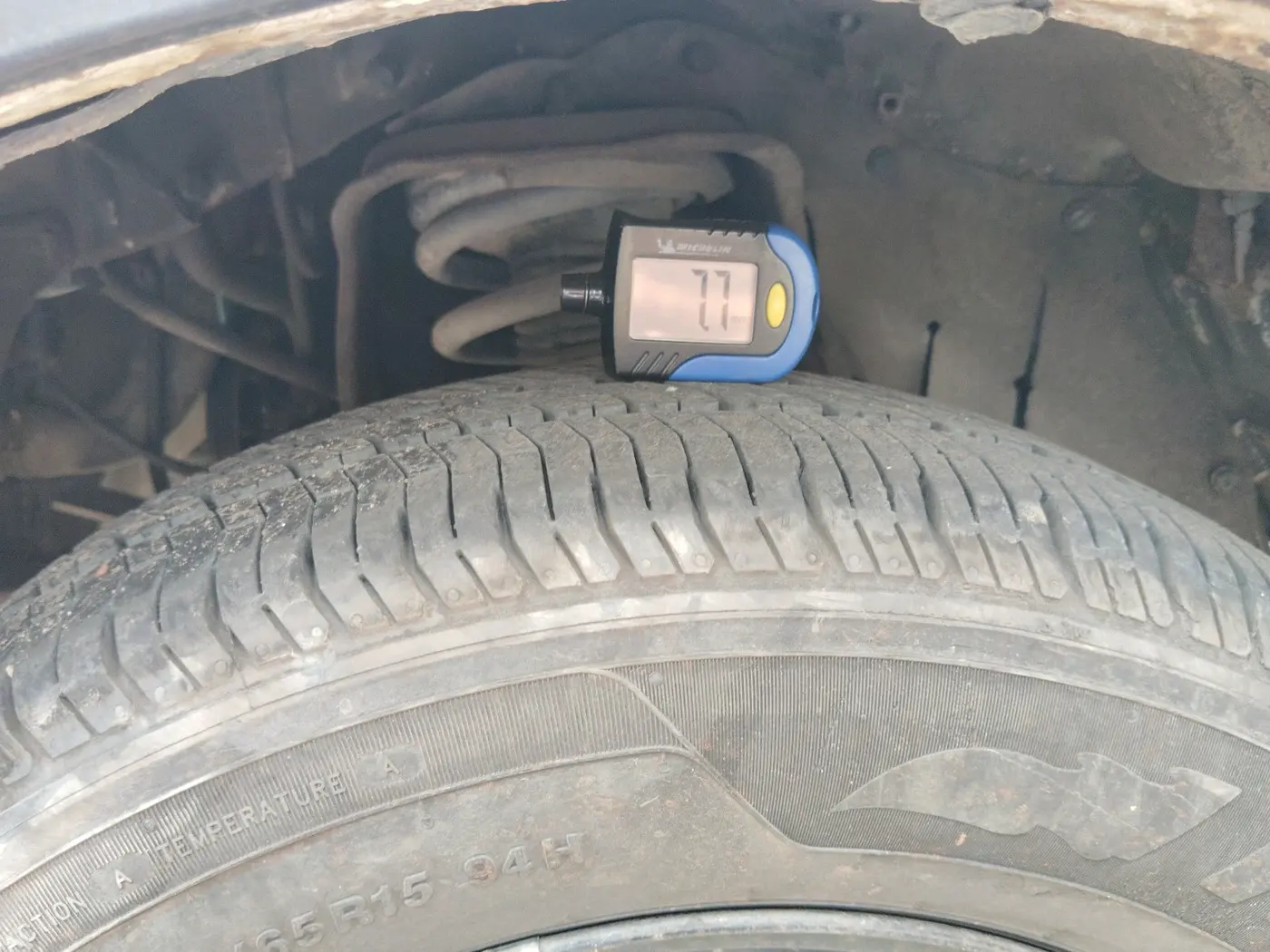 2013 Mahindra Xylo D4, Diesel, Manual, 1,33,587 km, tyre