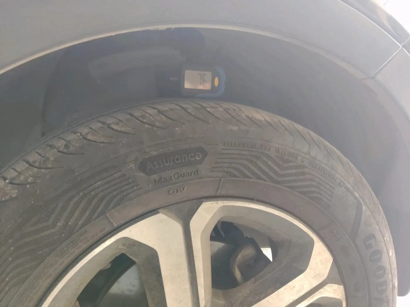 2021 Tata NEXON XZ PLUS PETROL SUNROOF, Petrol, Manual, 67,513 km, tyre