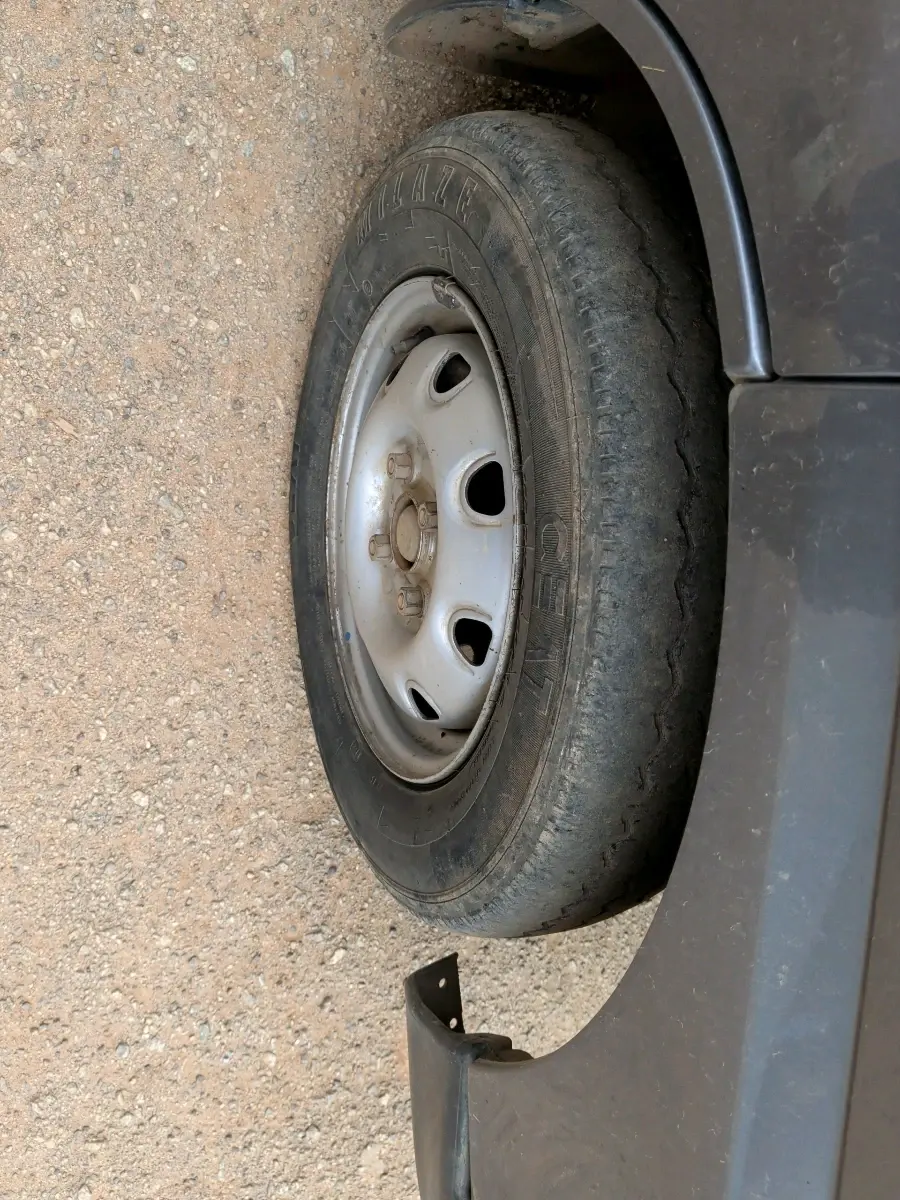 2022 Maruti Eeco 7 STR STD(O), Petrol, Manual, 47,692 km, tyre