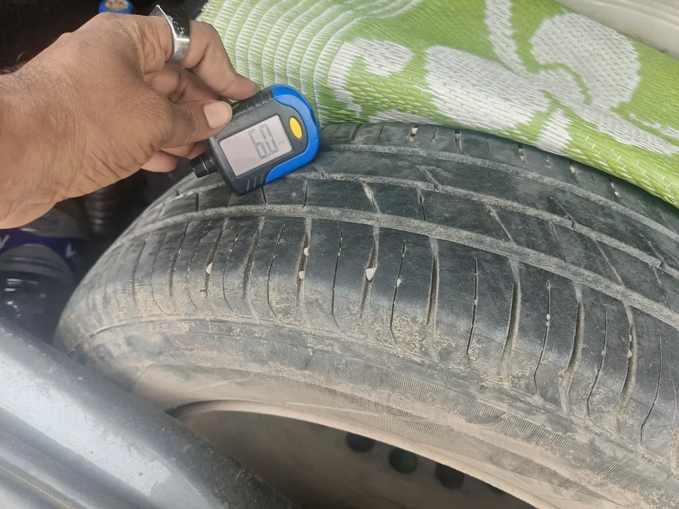2021 Tata PUNCH PURE MT, CNG, Manual, 98,554 km, tyre