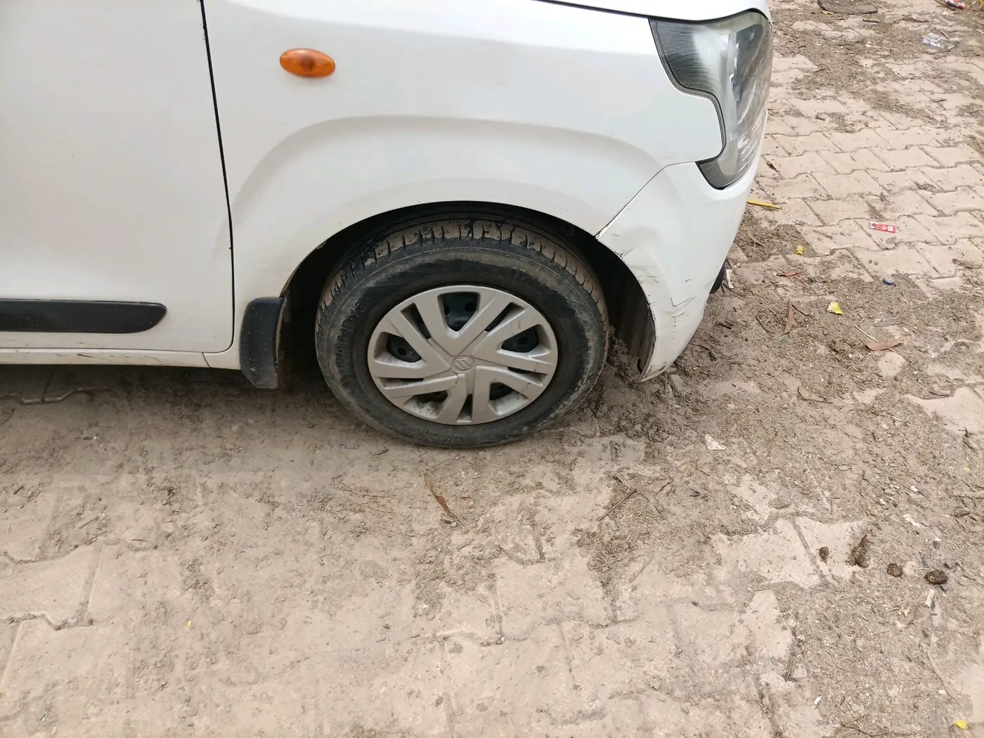2020 Maruti New Wagon-R LXI CNG 1.0, CNG, Manual, 97,488 km, tyre