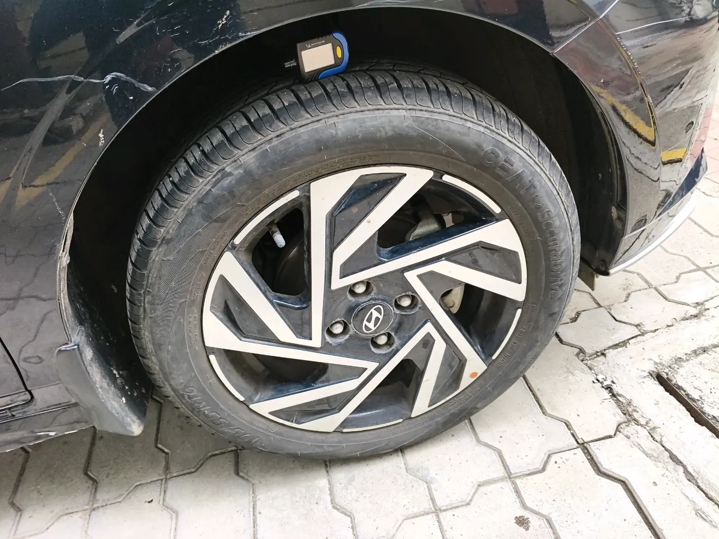 2024 Hyundai NEW I20 ASTA (O) 1.2 MT, Petrol, Manual, 15,146 km, tyre