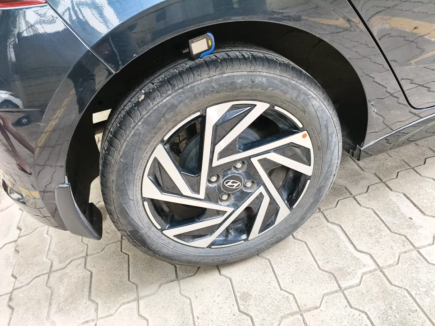 2024 Hyundai NEW I20 ASTA (O) 1.2 MT, Petrol, Manual, 15,146 km, tyre