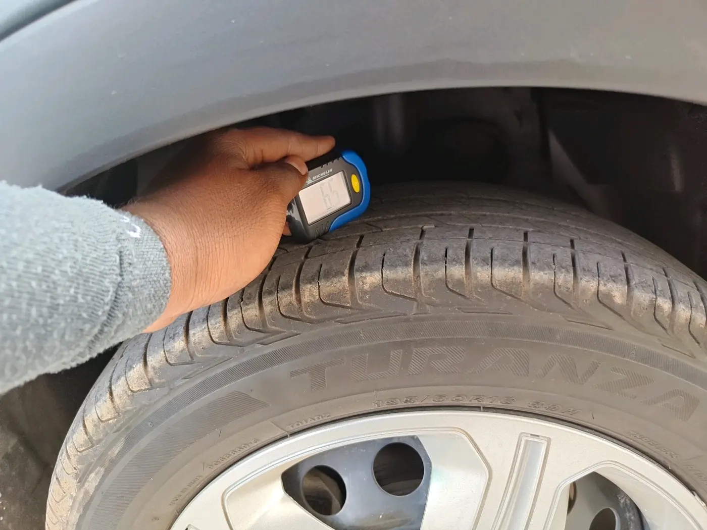 2023 Tata NEXON XMA SUNROOF PETROL, Petrol, Automatic, 16,109 km, tyre