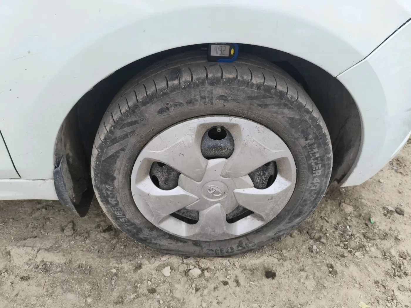 2019 Tata TIGOR XM PETROL, Petrol, Manual, 91,930 km, tyre