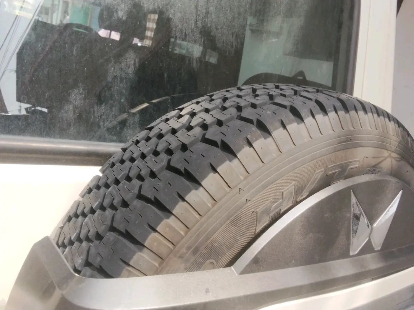 2024 Mahindra Bolero B6, Diesel, Manual, 24,239 km, tyre