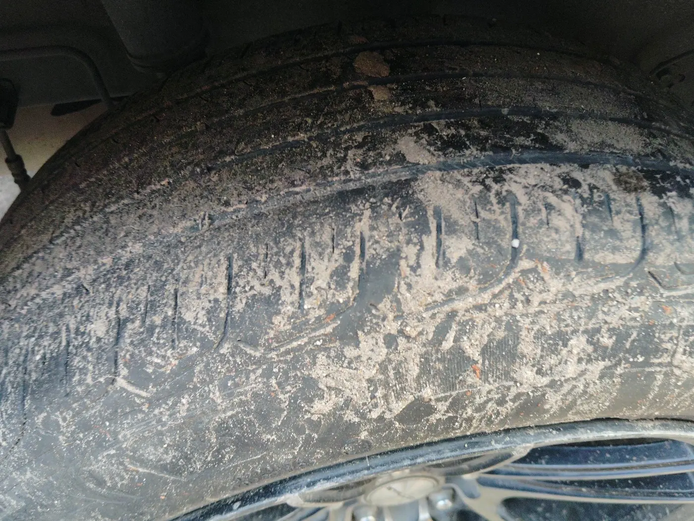 2024 Hyundai VENUE S 1.2, Petrol, Manual, 53,437 km, tyre