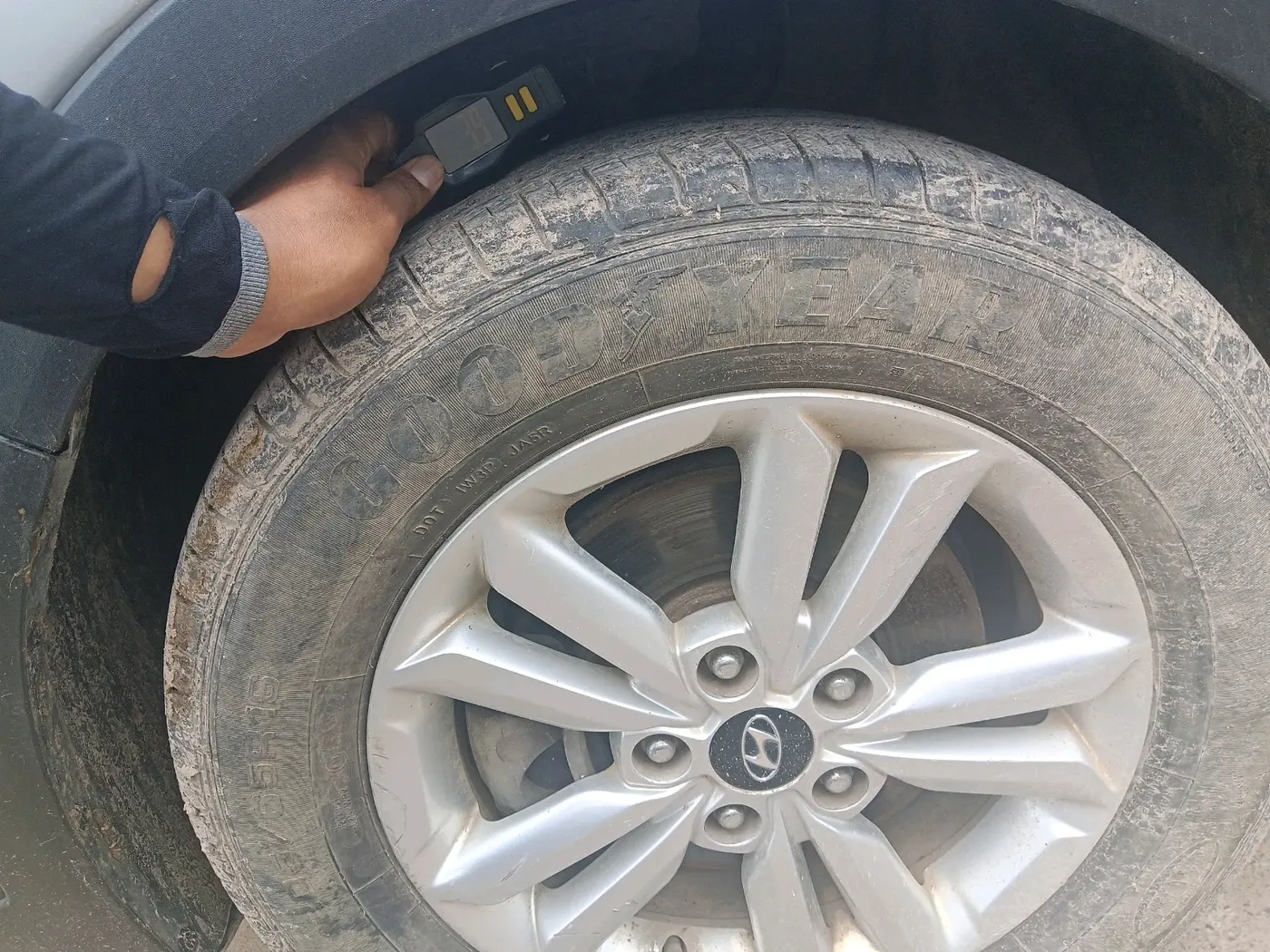 2018 Hyundai Creta SX PLUS 1.6 PETROL, Petrol, Manual, 51,944 km, tyre