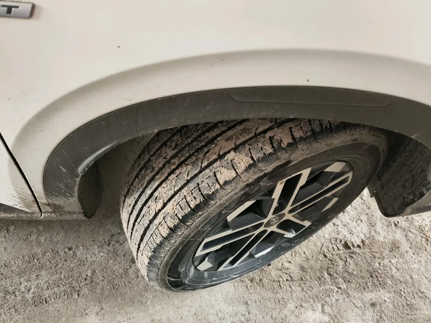 2022 Hyundai VENUE SX 1.0 (O) TURBO IMT, Petrol, Manual, 7,33,363 km, tyre