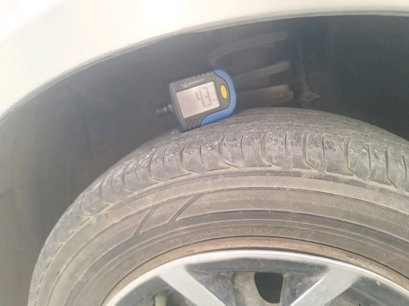 2011 Maruti Alto K10 VXI, Petrol, Manual, 15,988 km, tyre