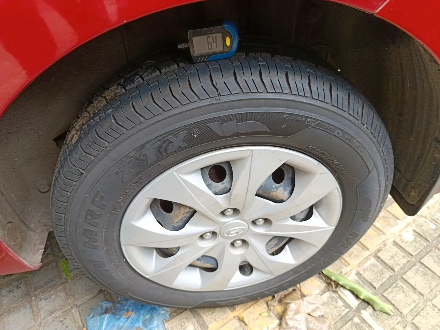 2015 Hyundai Elite i20 SPORTZ 1.2, Petrol, Manual, 47,274 km, tyre