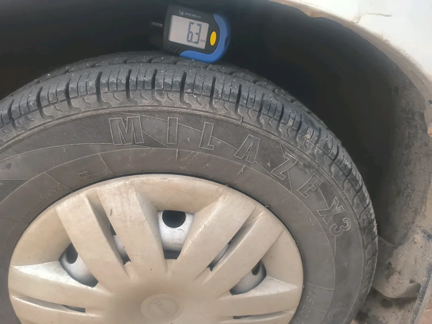 2012 Maruti Alto LXI, CNG, Manual, 1,19,938 km, tyre