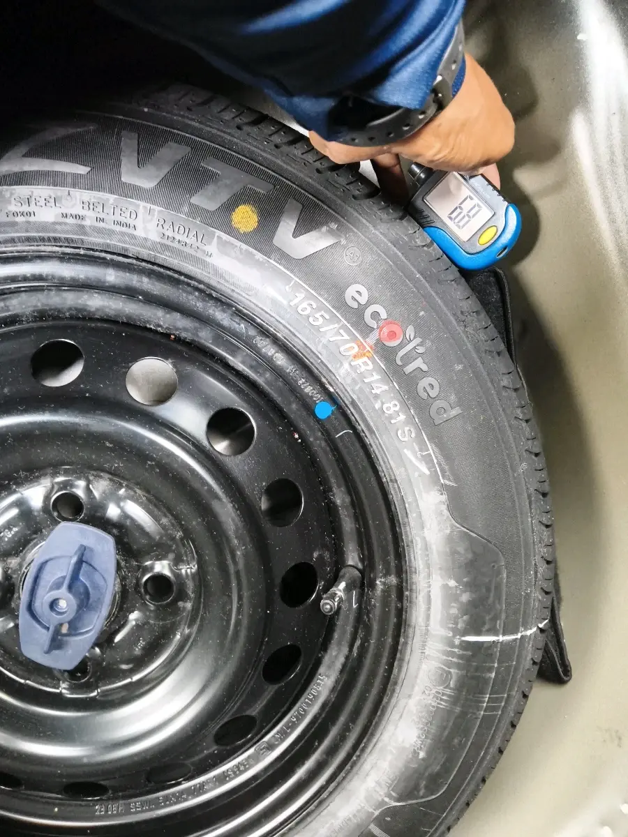 2023 Maruti New Wagon-R ZXI 1.2, Petrol, Manual, 5,389 km, tyre