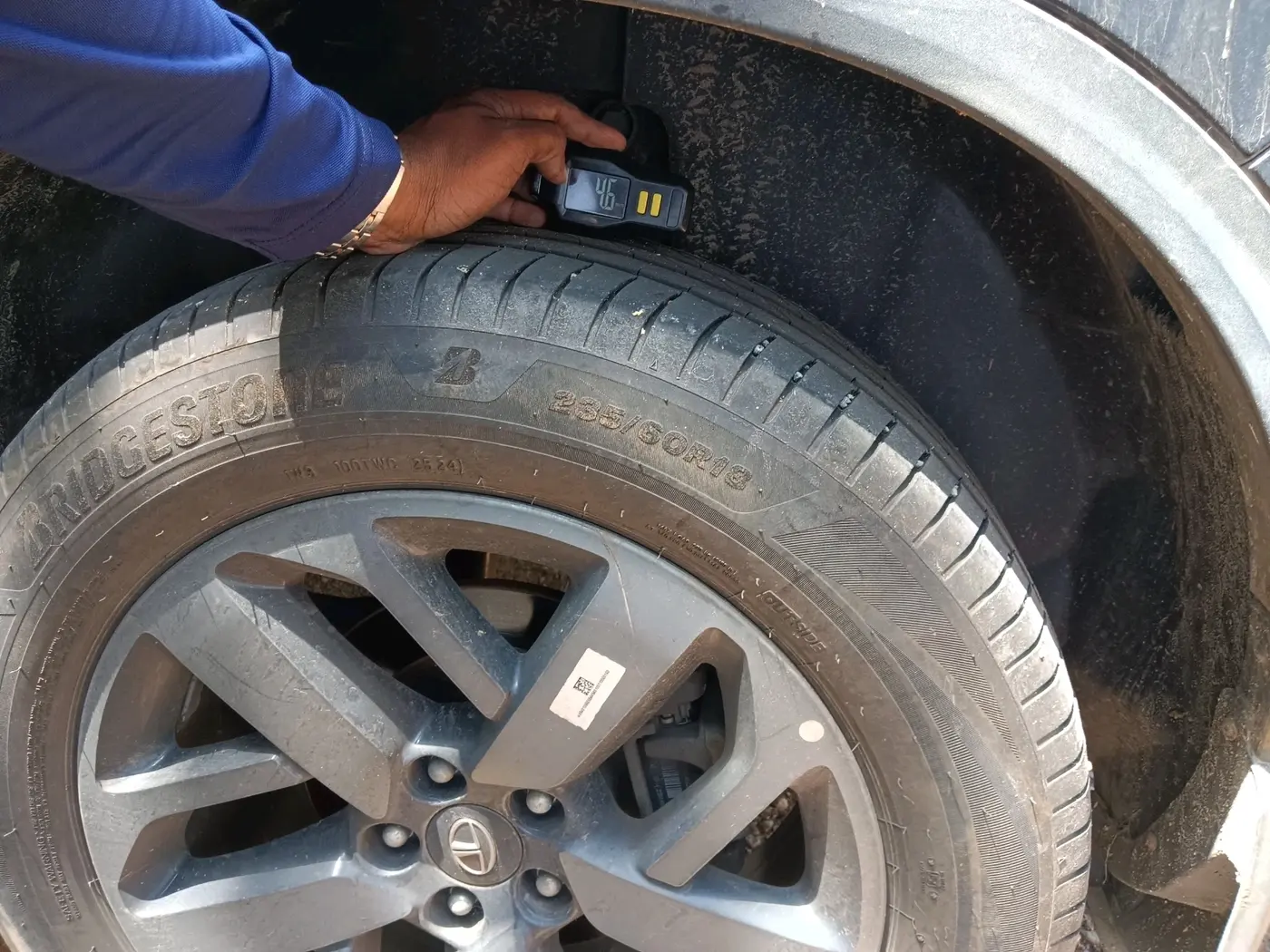 2023 Tata Harrier XZ PLUS 2.0L DARK EDITION, Diesel, Manual, 34,074 km, tyre