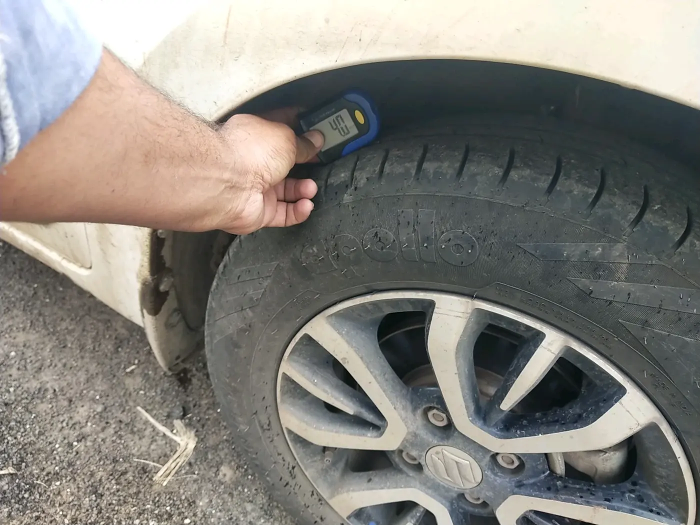 2023 Maruti Dzire VXI CNG, CNG, Manual, 1,31,844 km, tyre