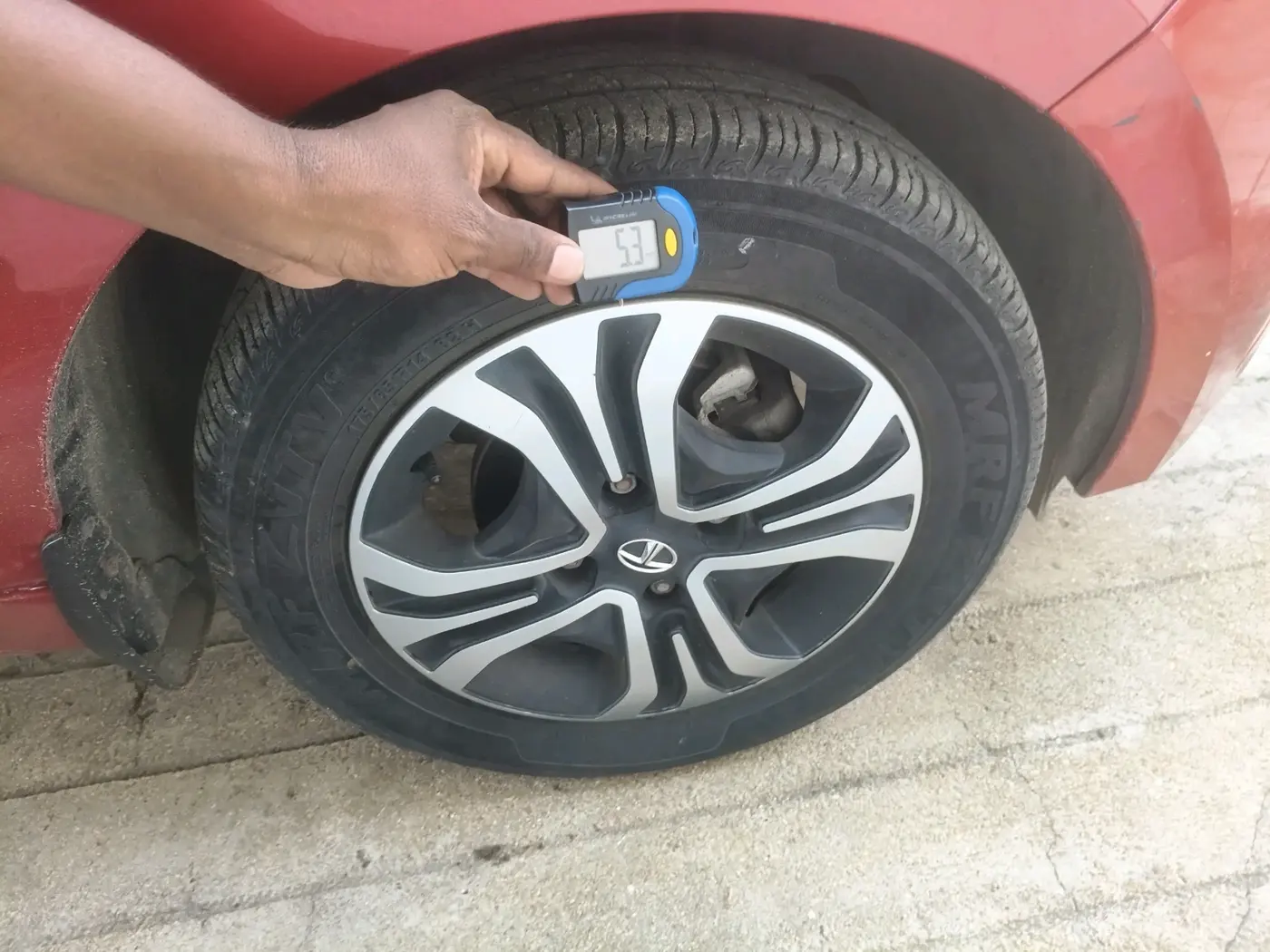 2019 Tata Tiago XZ PETROL, Petrol, Manual, 17,102 km, tyre