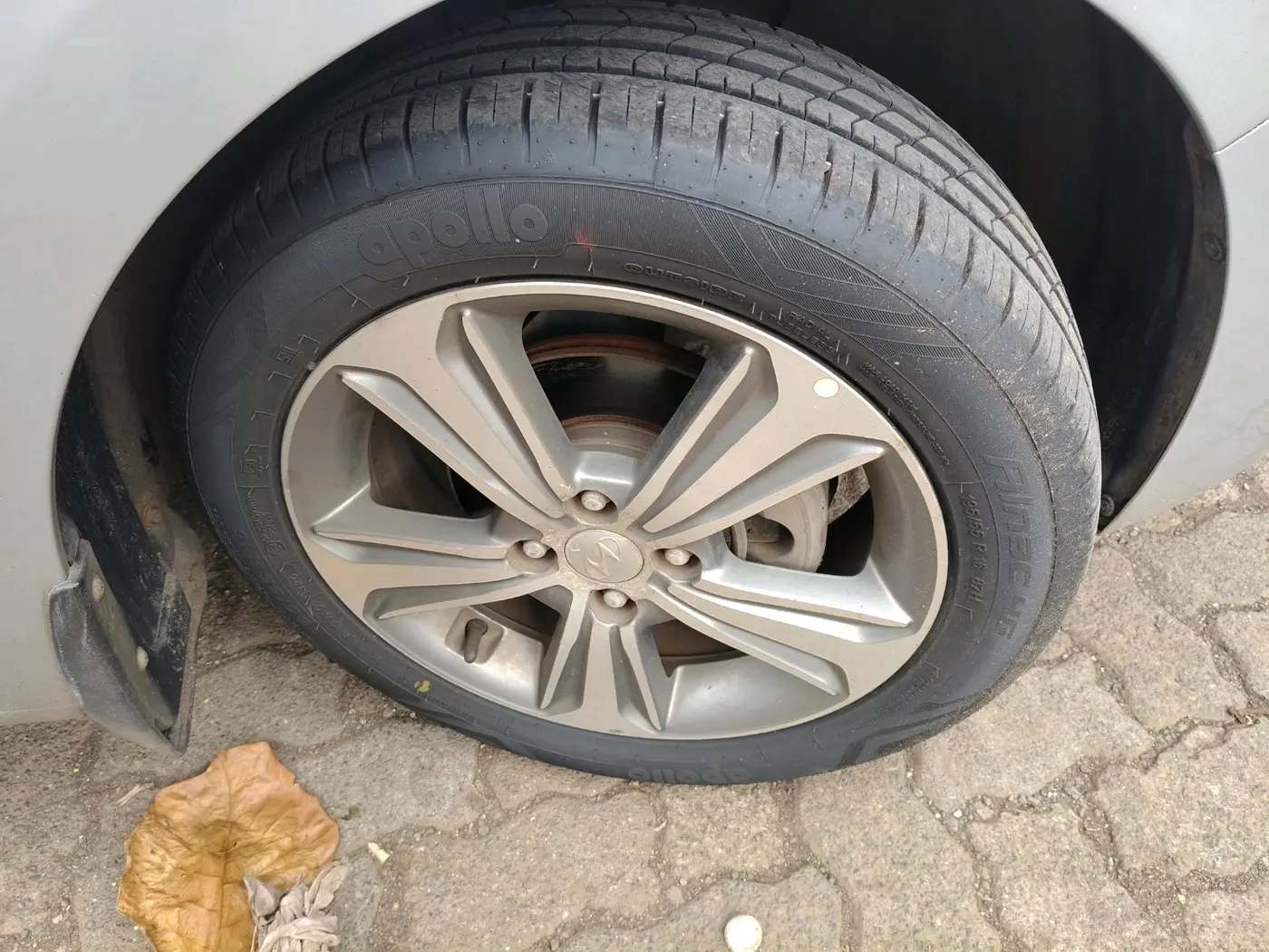 2018 Hyundai Verna 1.6 VTVT SX, Petrol, Manual, 16,760 km, tyre