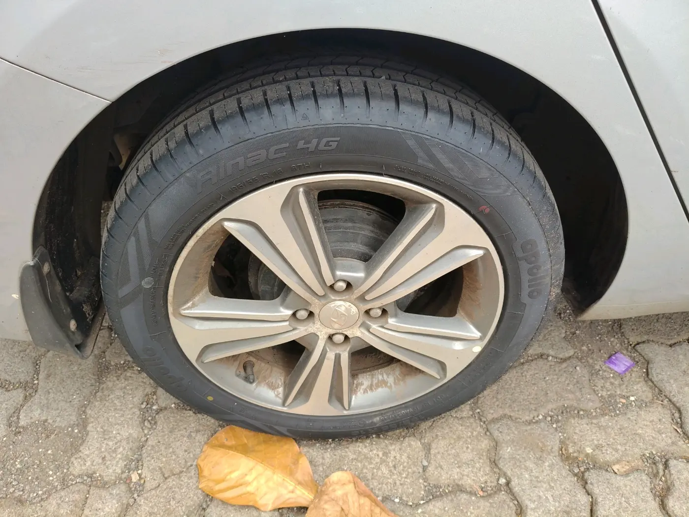 2018 Hyundai Verna 1.6 VTVT SX, Petrol, Manual, 16,760 km, tyre